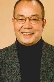富田耕生